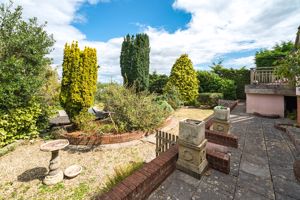 Photo 19- click for photo gallery